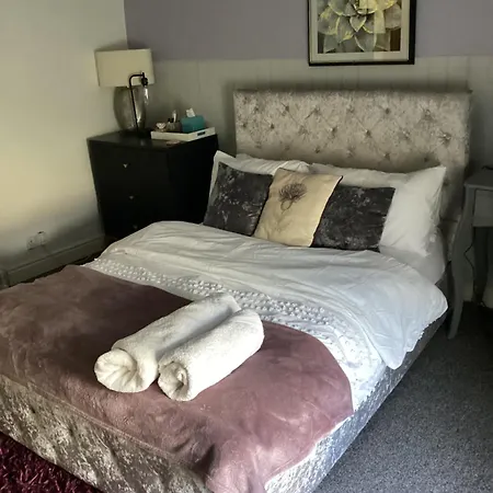 The Lavender House 513 Halliwell Rd Bolton Bl18Db-3